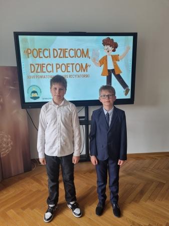 Sukcesy naszych uczniów w Powiatowym Konkursie Recytatorskim „Poeci dzieciom, dzieci poeto