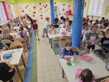 Szkolne Piżama Party